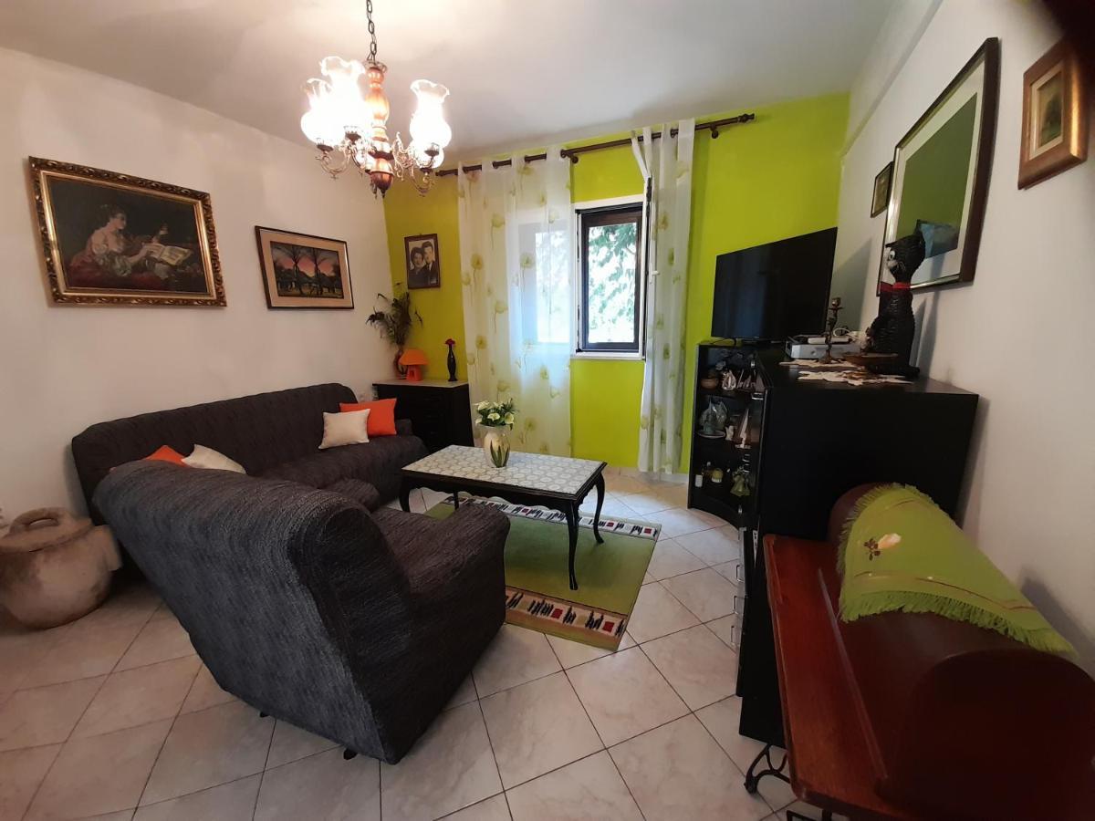 House-Apartments Ela -Mirca- Family Holiday Mirce Extérieur photo